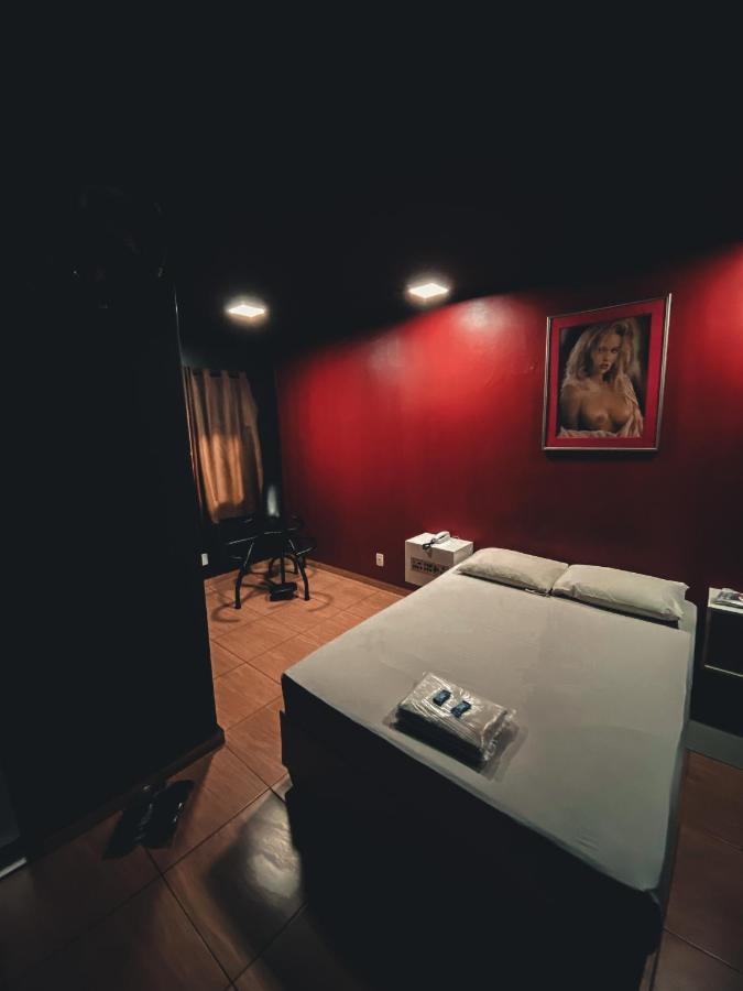 Light Motel Guarulhos Buitenkant foto